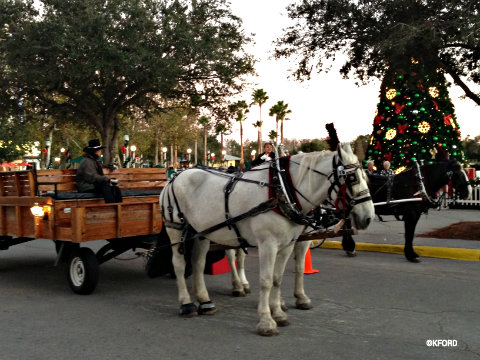 celebration-holiday-wagon-rides.jpg