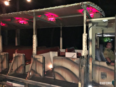 disney-animal-kingdom-kilimanjaro-safaris-truck.jpg