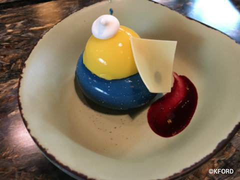 disney-animal-kingdom-pandora-satuli-canteen-blueberry-cheesecake-mousse.jpg