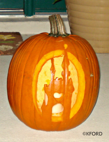 disney-castle-pumpkin.jpg