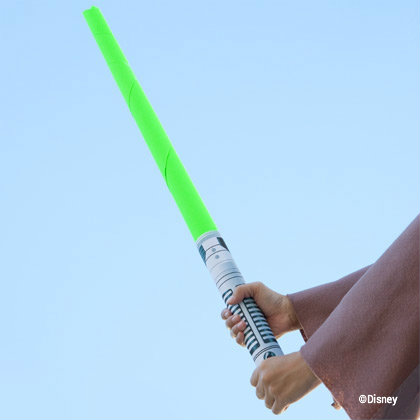 disney-family-star-wars-lightsaber-printable.jpg