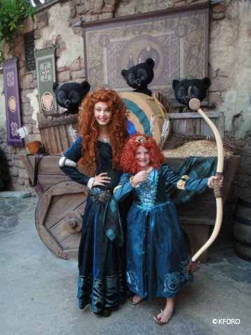 disney-merida-costume-with-wig.jpg