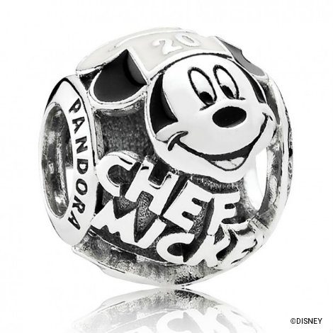 disney-pandora-chef-mickey-charm-2015-epcot-food-wine-festival.jpg