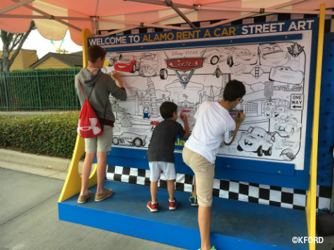 disney-pixar-cars3-road-to-the-races-street-art-mural.jpg