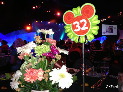disney-vera-bradley-perfect-petals-centerpiece.jpg