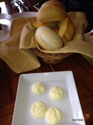 disney-vero-beach-pirate-dinner-bread-basket.jpg