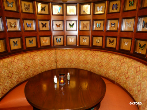disney-world-skipper-canteen-SEA-room.jpg