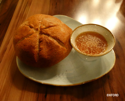 disney-world-skipper-canteen-ambasha-bread.jpg