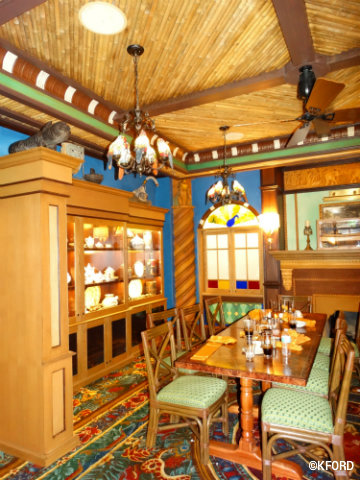 disney-world-skipper-canteen-falls-family-parlor.jpg