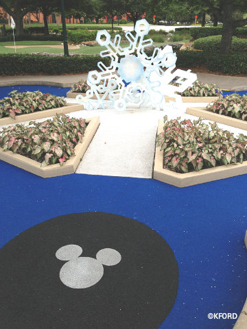 fantasia-gardens-snowflake.jpg