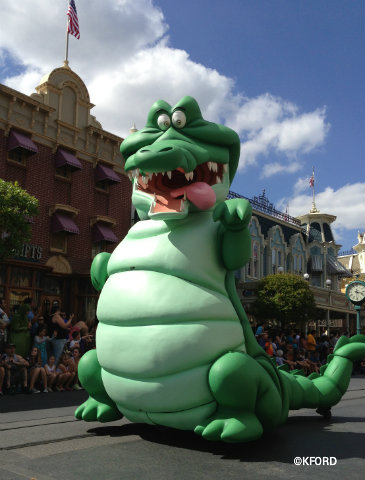 festival-of-fantasy-parade-crocodile.jpg