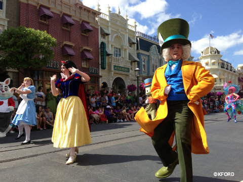 festival-of-fantasy-parade-mad-hatter.jpg