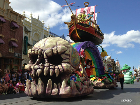 festival-of-fantasy-parade-peter-pan.jpg
