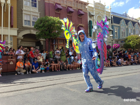 festival-of-fantasy-parade-seashell-characters.jpg