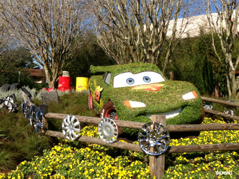 flower-and-garden-lightning-mcqueen.jpg