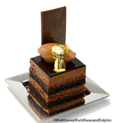 food-and-wine-classic-flourless-chocolate-cake.jpg