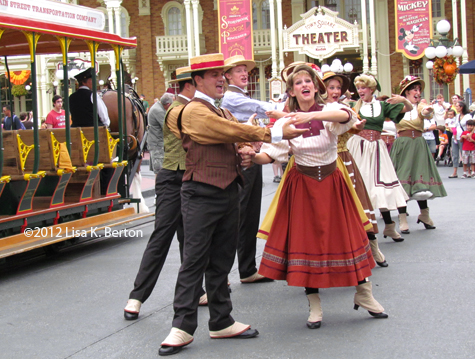 Clang, Clang, Clang Goes the Trolley ... with seasonal Magic Kingdom shows  - AllEars.Net