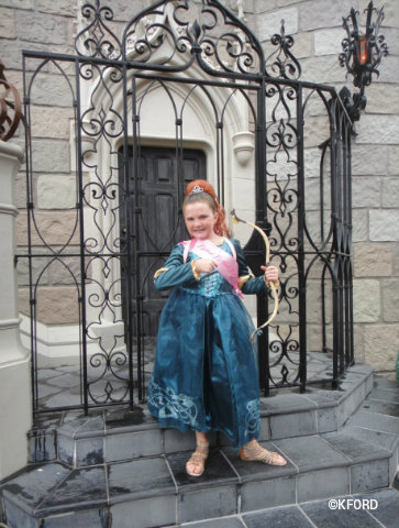 merida-costume-bibbidi-bobbidi-boutique.jpg