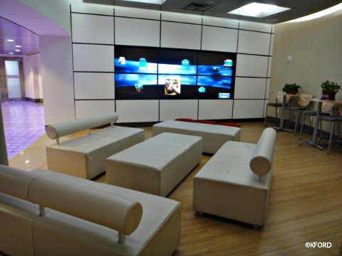 siemens-vip-center-lounge.jpg