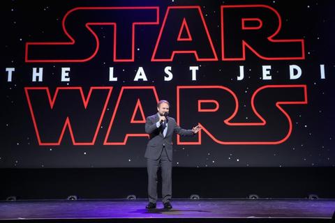 TheLastJedi596d51e76d2a4.JPG