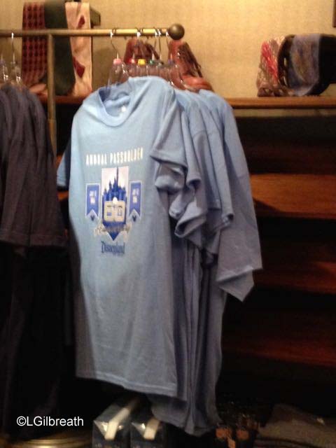 Disneyland 60th Annual Passholder t-shirt