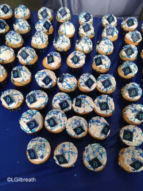 Disneyland 60th birthday cupcakes