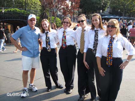 Let Disneyland Entertain You