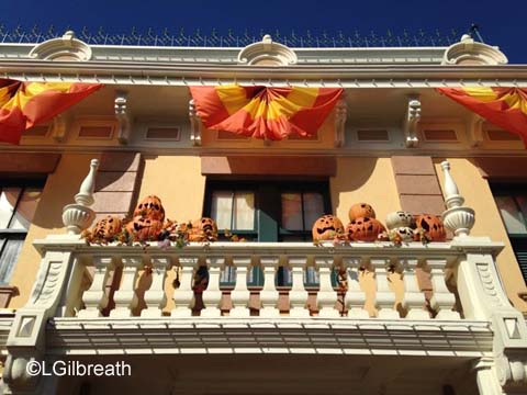 Disneyland Main Street Pumpkins