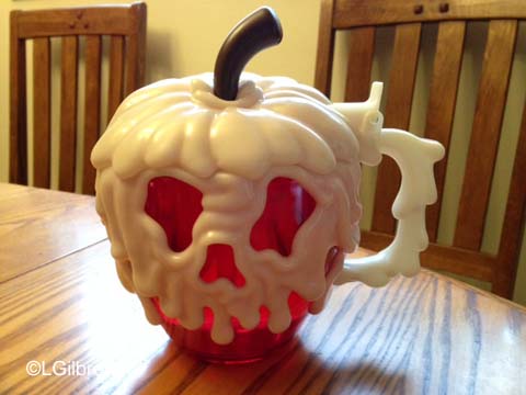 Disneyland Poison Apple Stein