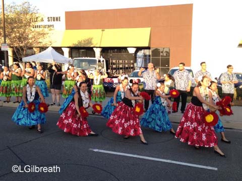 Disneyland 10th Annual Half Marathon hula dancers