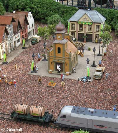 fw09_village1.jpg