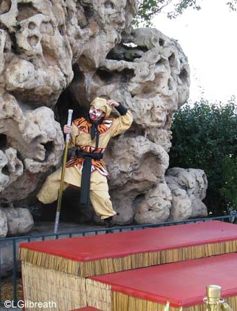 wdw1208monkeyking.jpg