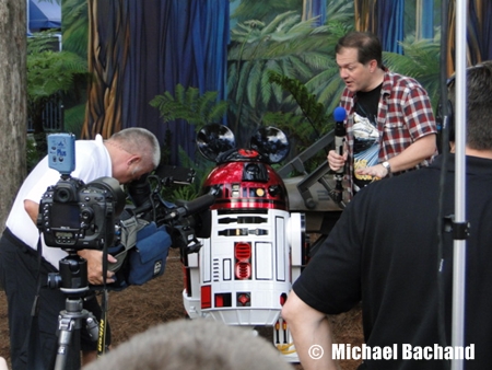 R2 - D2