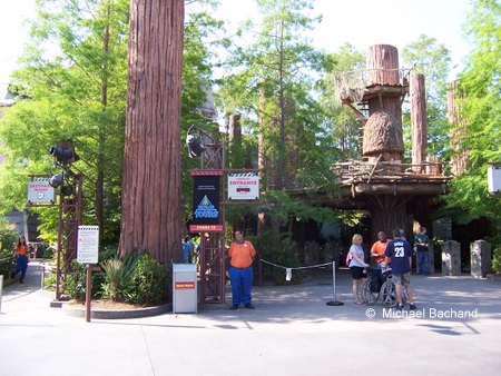 Star Tours entrance