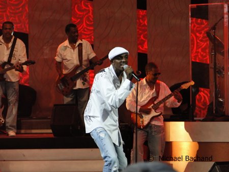 Kool & The Gang performs
