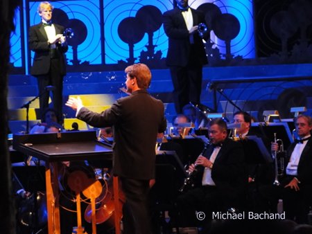 Candlelight Processional Conductor