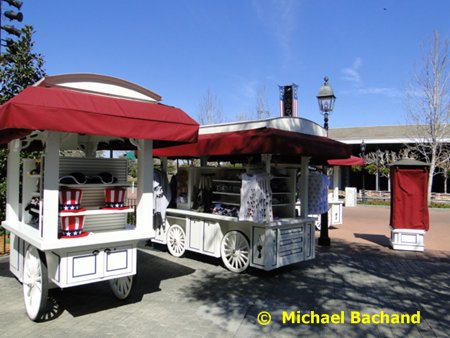 Merchandise carts
