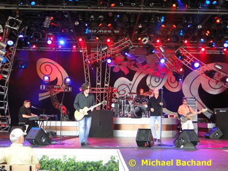 Atlanta Rhythm Section perform