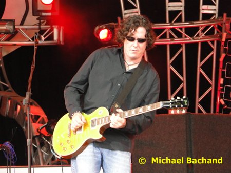 Atlanta Rhythm Section perform