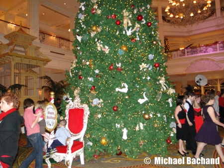 Grand Floridian decorations