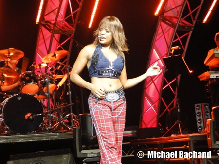 Karin Lawson performing
