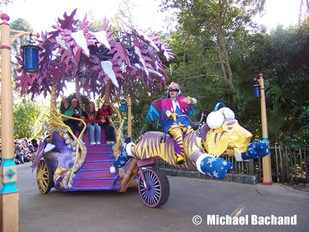 Mickey's Jingle Jungle Parade