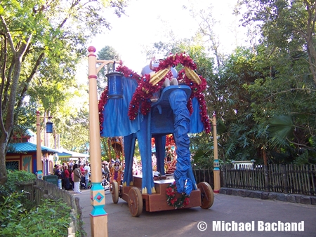 Mickey's Jingle Jungle Parade