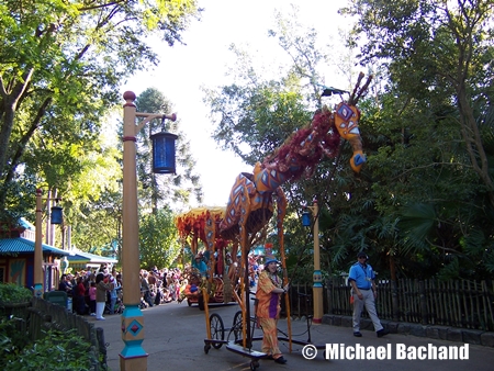 Mickey's Jingle Jungle Parade