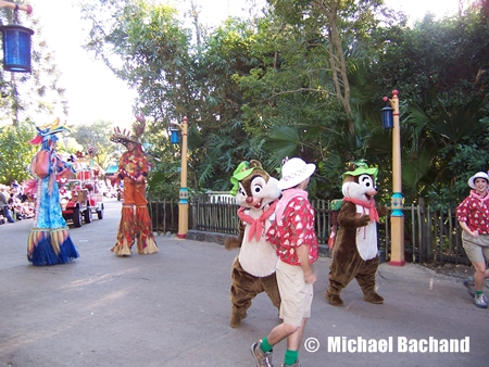 Mickey's Jingle Jungle Parade