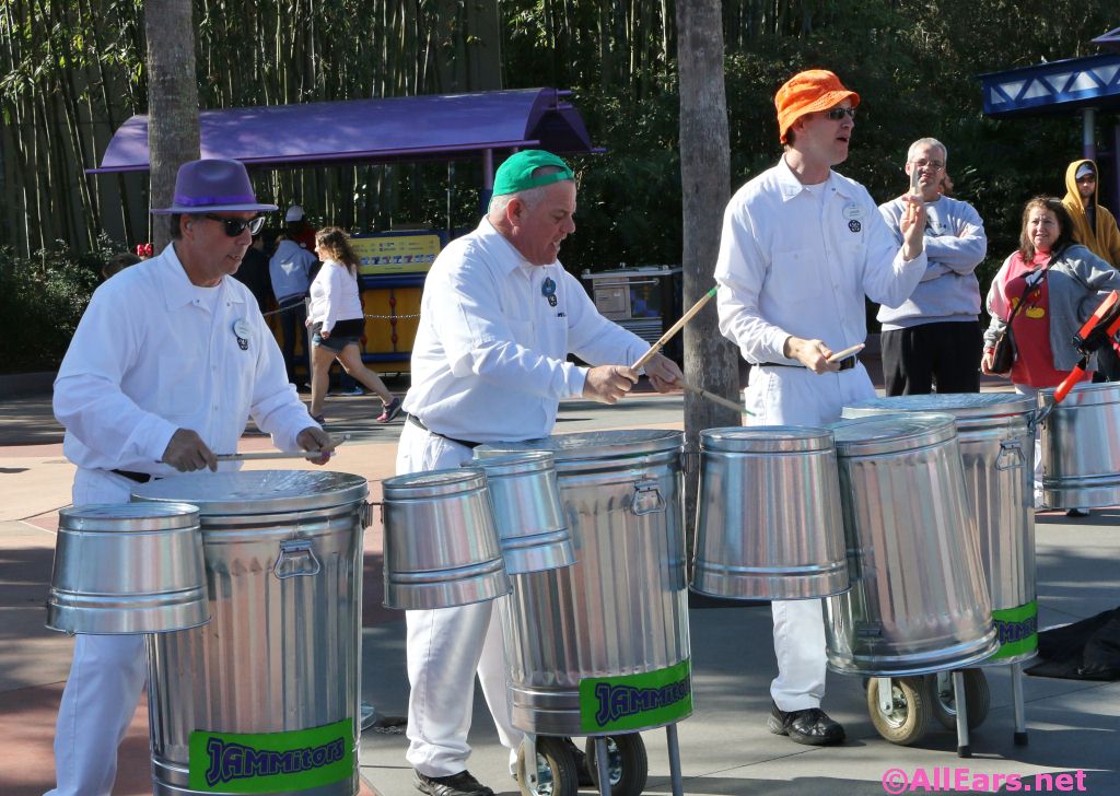 Disney Pic of the Week: Trash Cans! - AllEars.Net