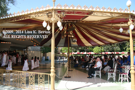 lkb-MyDisneyland-Entertainment.jpg