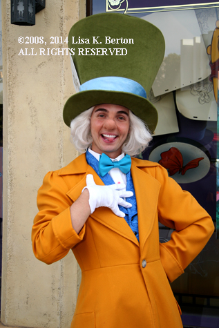 lkb-MyDisneyland-MadHatter.jpg