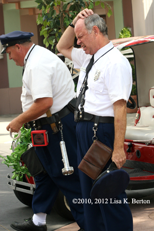lkb-OfficerPeabody-perplexed.jpg