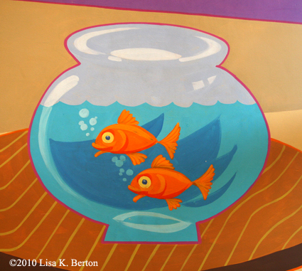 lkb-hiddenmickey-fishbowl.jpg